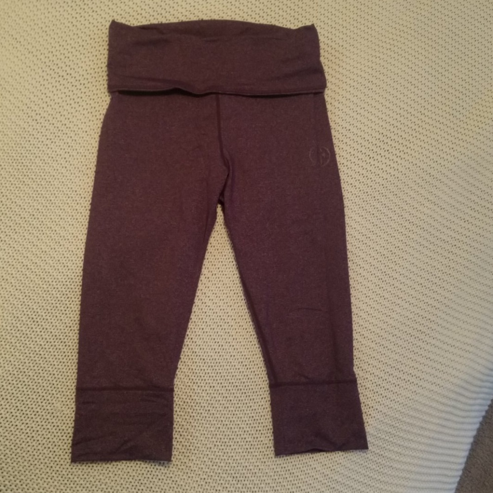 Purple 3/4 Zumba wear pants